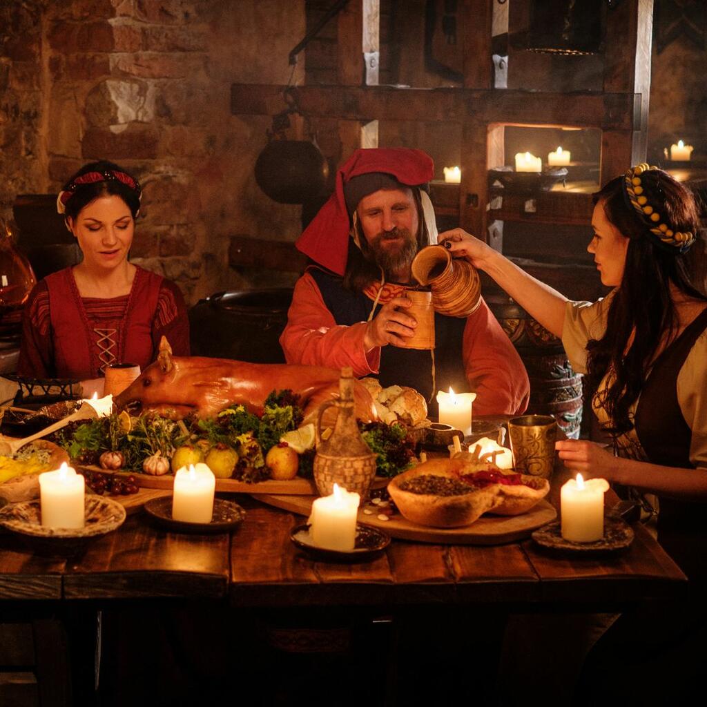 ESFP – The Tavern Keeper